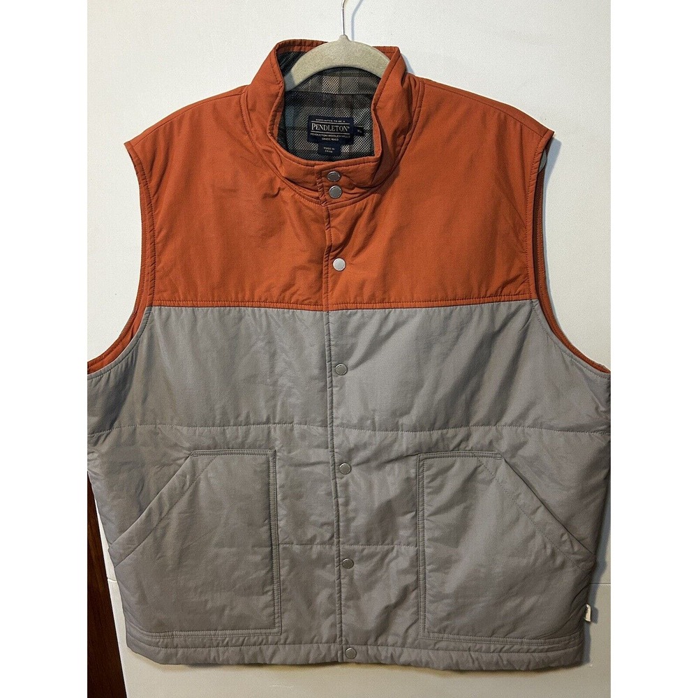 Pendleton Surf Vest Men's XL Gray Orange Full Snap Up Puffer Inside Pocket